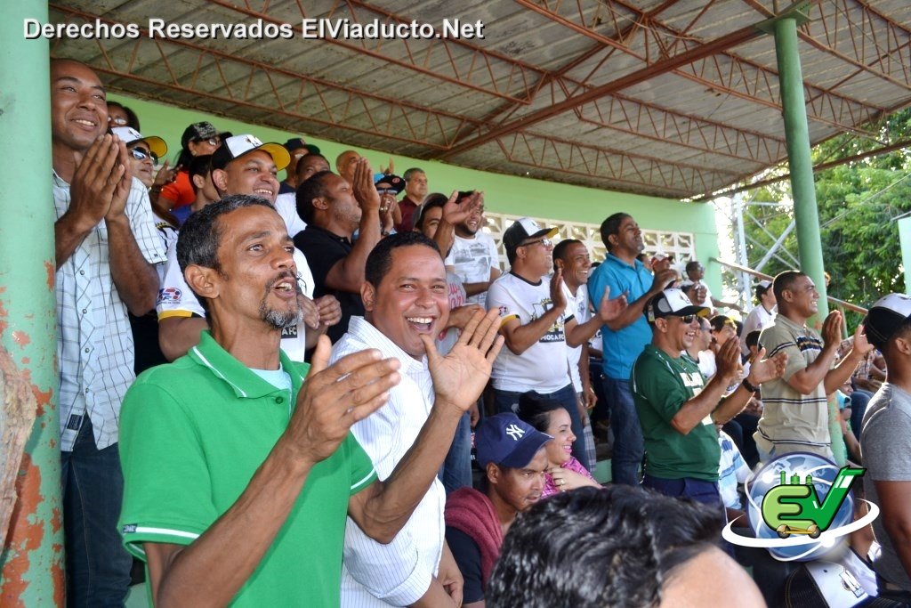 Público celebra acontecimiento